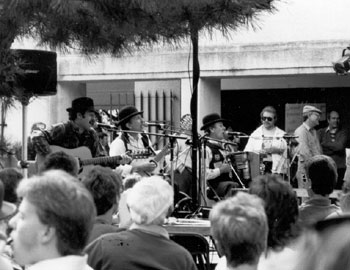 Rogues on the Pub Stage 1992