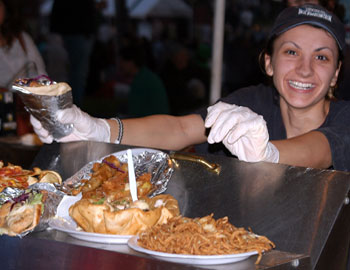 A food vendor at NTIF 2006