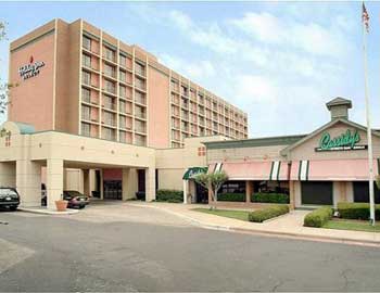 The Holiday Inn Select Central Dallas